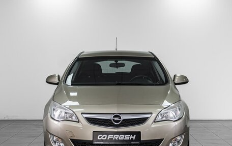 Opel Astra J, 2011 год, 799 000 рублей, 3 фотография