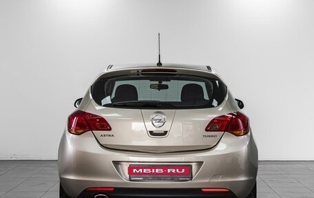 Opel Astra J, 2011 год, 799 000 рублей, 4 фотография