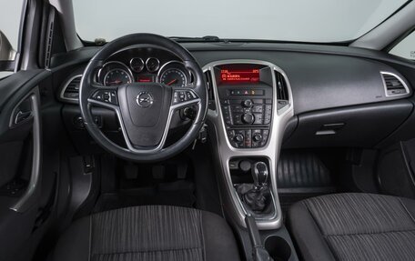 Opel Astra J, 2011 год, 799 000 рублей, 6 фотография