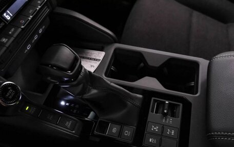 Toyota Land Cruiser Prado, 2025 год, 10 900 000 рублей, 3 фотография