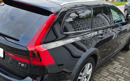 Volvo V90 Cross Country I рестайлинг, 2018 год, 3 250 000 рублей, 7 фотография