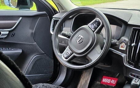 Volvo V90 Cross Country I рестайлинг, 2018 год, 3 250 000 рублей, 13 фотография