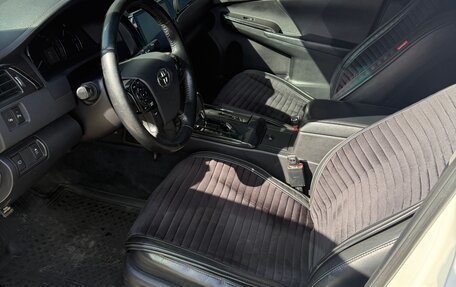 Toyota Camry, 2013 год, 1 850 000 рублей, 10 фотография