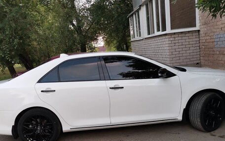 Toyota Camry, 2013 год, 1 850 000 рублей, 21 фотография