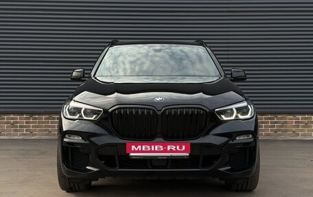 BMW X5, 2019 год, 9 450 000 рублей, 2 фотография
