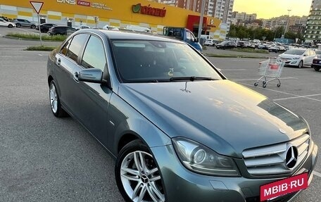 Mercedes-Benz C-Класс, 2011 год, 1 550 000 рублей, 2 фотография