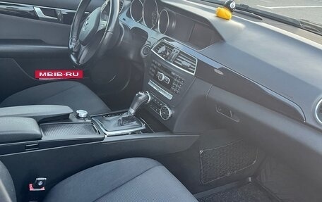 Mercedes-Benz C-Класс, 2011 год, 1 550 000 рублей, 10 фотография