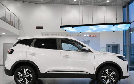Chery Tiggo 4 I рестайлинг, 2025 год, 2 420 000 рублей, 5 фотография