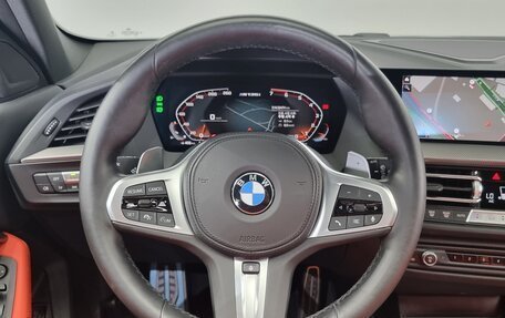 BMW 1 серия, 2023 год, 3 940 000 рублей, 13 фотография