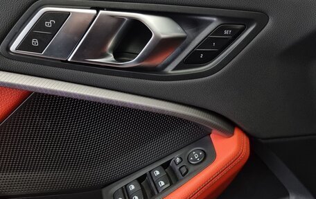 BMW 1 серия, 2023 год, 3 940 000 рублей, 18 фотография