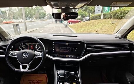 Volkswagen Touareg III, 2021 год, 3 580 008 рублей, 6 фотография