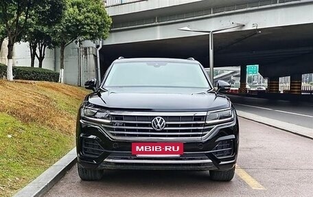 Volkswagen Touareg III, 2021 год, 3 580 008 рублей, 2 фотография