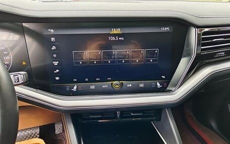 Volkswagen Touareg III, 2021 год, 3 580 008 рублей, 9 фотография