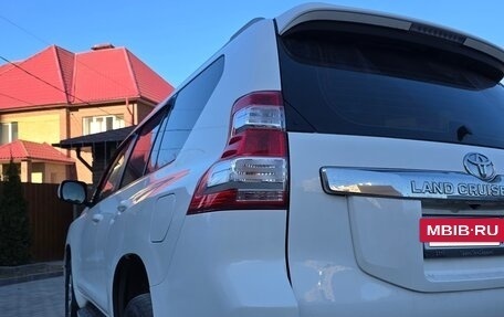 Toyota Land Cruiser Prado 150 рестайлинг 2, 2014 год, 3 750 000 рублей, 13 фотография