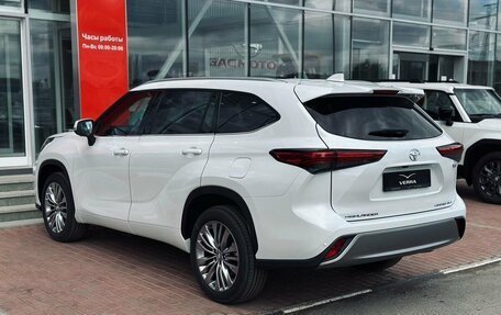 Toyota Highlander, 2025 год, 5 950 000 рублей, 7 фотография