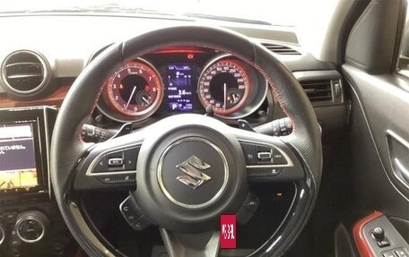 Suzuki Swift V, 2021 год, 1 450 000 рублей, 8 фотография