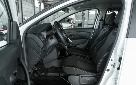 Renault Logan II, 2021 год, 1 305 000 рублей, 11 фотография