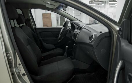 Renault Logan II, 2014 год, 325 000 рублей, 10 фотография