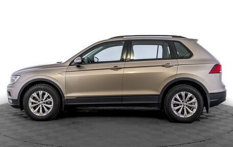 Volkswagen Tiguan II, 2020 год, 2 385 000 рублей, 8 фотография