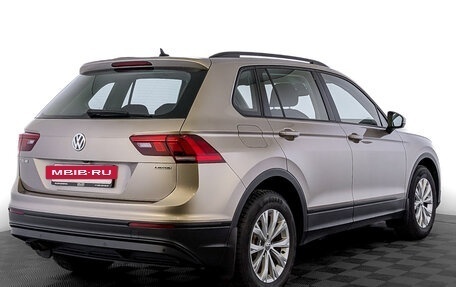 Volkswagen Tiguan II, 2020 год, 2 385 000 рублей, 5 фотография
