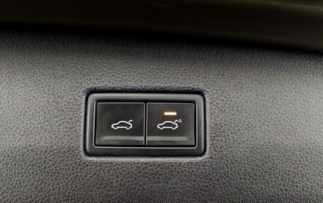 Volkswagen Tiguan II, 2020 год, 2 385 000 рублей, 30 фотография