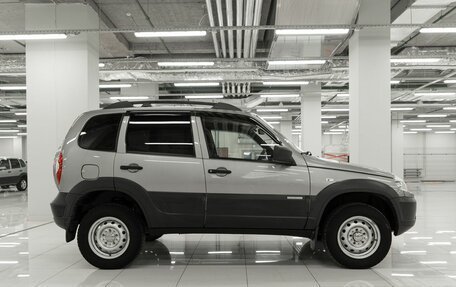 Chevrolet Niva I рестайлинг, 2013 год, 600 000 рублей, 5 фотография