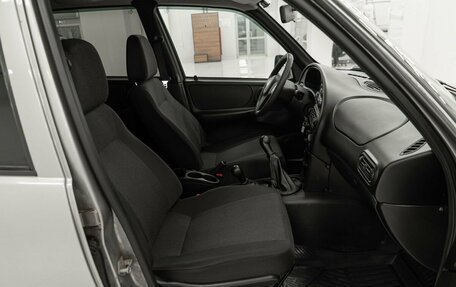 Chevrolet Niva I рестайлинг, 2013 год, 600 000 рублей, 11 фотография