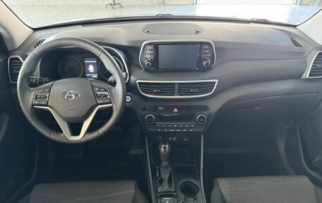 Hyundai Tucson III, 2019 год, 2 500 000 рублей, 9 фотография