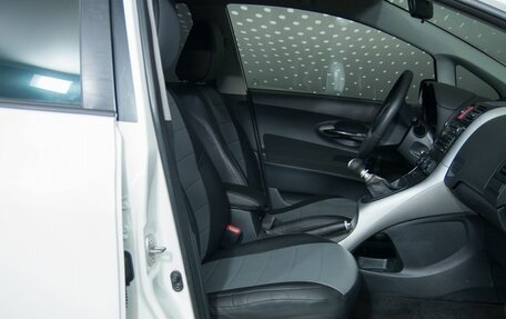 Toyota Auris II, 2012 год, 780 000 рублей, 11 фотография
