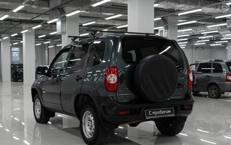 Chevrolet Niva I рестайлинг, 2017 год, 485 000 рублей, 3 фотография