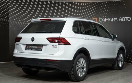 Volkswagen Tiguan II, 2017 год, 1 800 000 рублей, 2 фотография