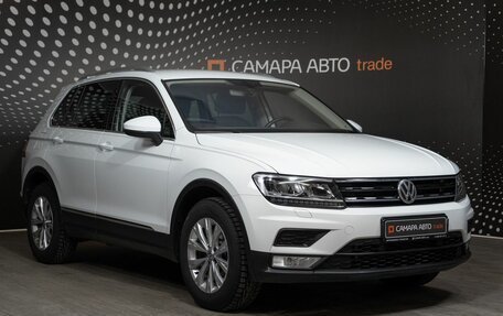 Volkswagen Tiguan II, 2017 год, 1 800 000 рублей, 3 фотография