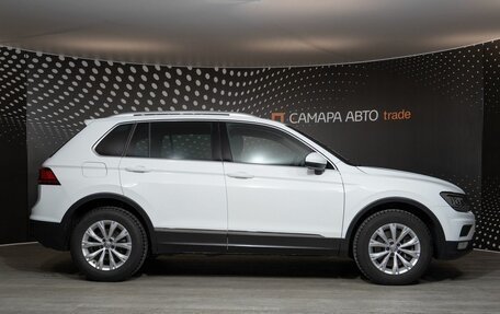 Volkswagen Tiguan II, 2017 год, 1 800 000 рублей, 5 фотография