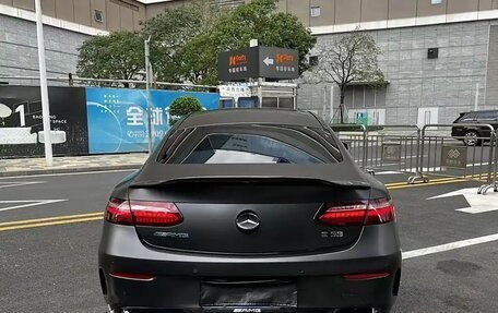 Mercedes-Benz E-Класс, 2021 год, 4 400 100 рублей, 5 фотография