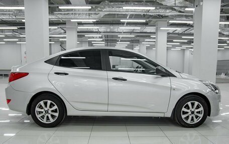 Hyundai Solaris II рестайлинг, 2014 год, 816 000 рублей, 5 фотография