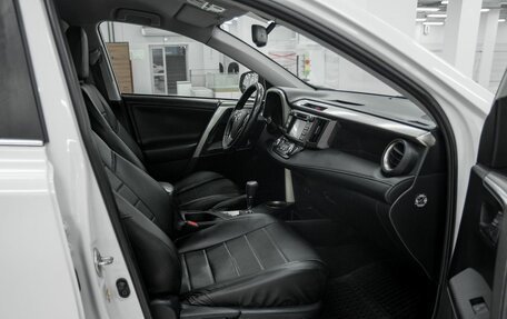 Toyota RAV4, 2014 год, 1 565 000 рублей, 10 фотография