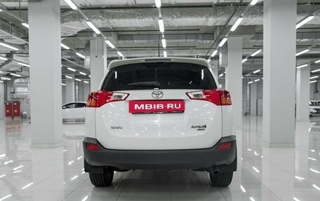 Toyota RAV4, 2014 год, 1 565 000 рублей, 8 фотография