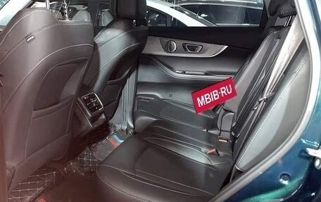 Chery Tiggo 8 Pro, 2022 год, 2 100 000 рублей, 10 фотография
