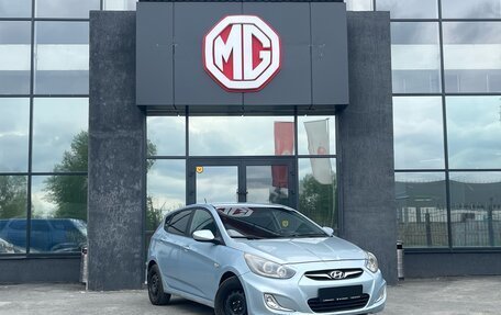 Hyundai Solaris II рестайлинг, 2012 год, 699 000 рублей, 3 фотография