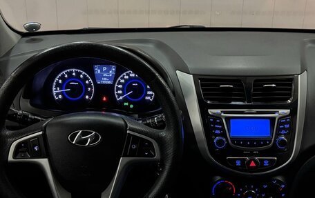 Hyundai Solaris II рестайлинг, 2012 год, 699 000 рублей, 10 фотография