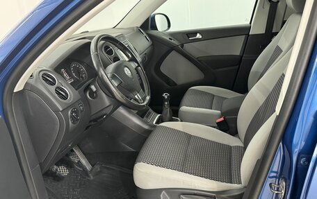 Volkswagen Tiguan I, 2010 год, 819 000 рублей, 13 фотография