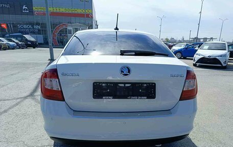Skoda Rapid I, 2018 год, 1 099 000 рублей, 6 фотография