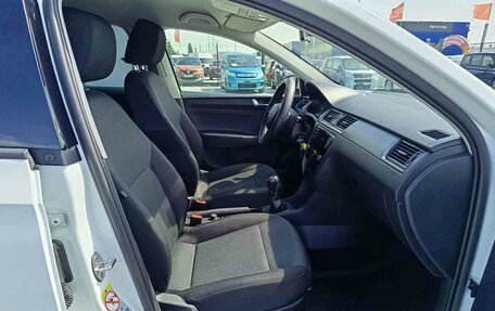 Skoda Rapid I, 2018 год, 1 099 000 рублей, 13 фотография