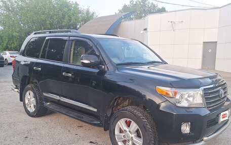 Toyota Land Cruiser 200, 2013 год, 3 300 000 рублей, 1 фотография