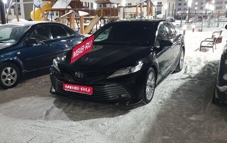 Toyota Camry, 2018 год, 3 650 000 рублей, 1 фотография