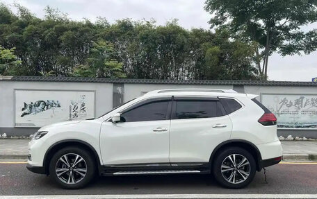 Nissan X-Trail, 2021 год, 2 100 000 рублей, 6 фотография