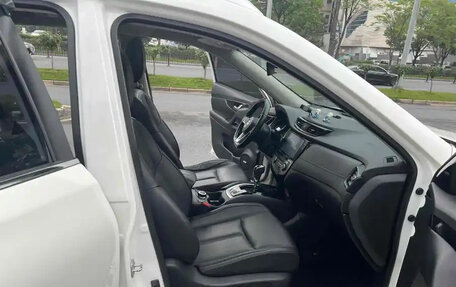 Nissan X-Trail, 2021 год, 2 100 000 рублей, 11 фотография