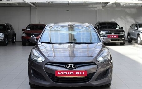 Hyundai i30 II рестайлинг, 2013 год, 980 000 рублей, 2 фотография