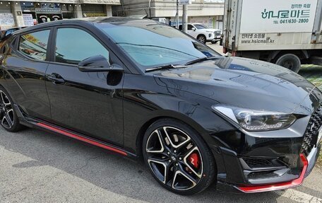 Hyundai Veloster II, 2022 год, 1 420 333 рублей, 3 фотография