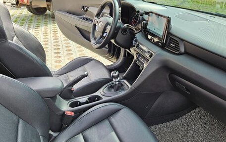 Hyundai Veloster II, 2022 год, 1 420 333 рублей, 13 фотография